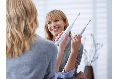 Pasaulinė burnos sveikatos diena: ko reikia, norint pasirūpinti burnos higiena?